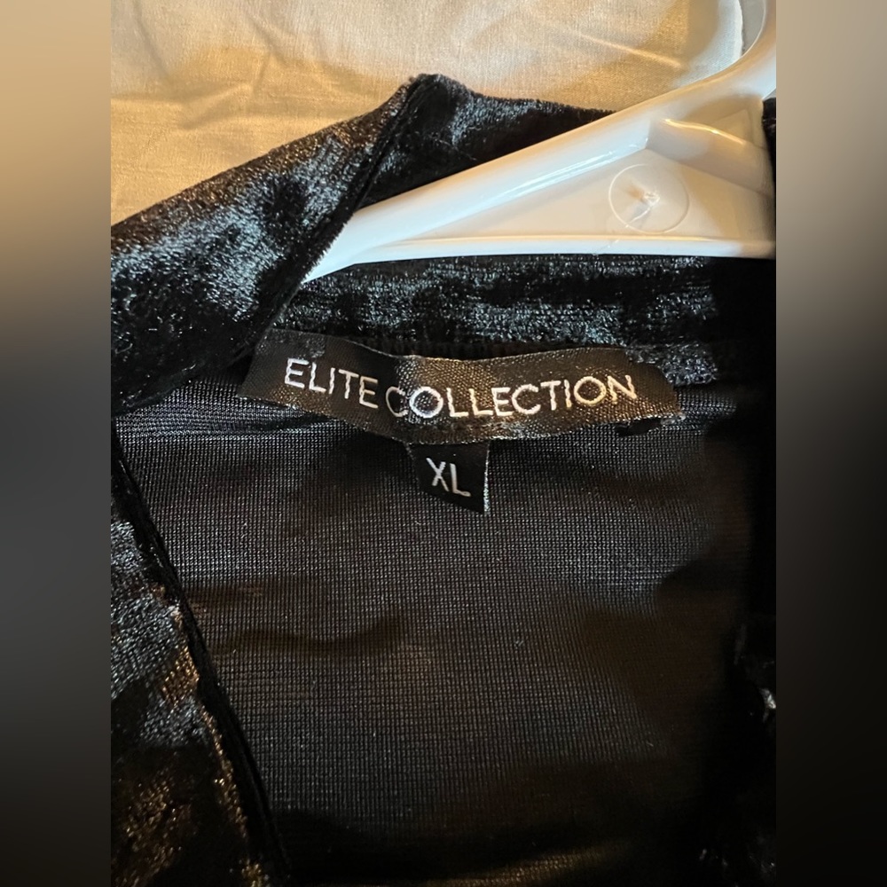 NWT Elite Collection Black Velour 2-piece fitted sweatsuit. Women’s size XL. - Picture 8 of 11
